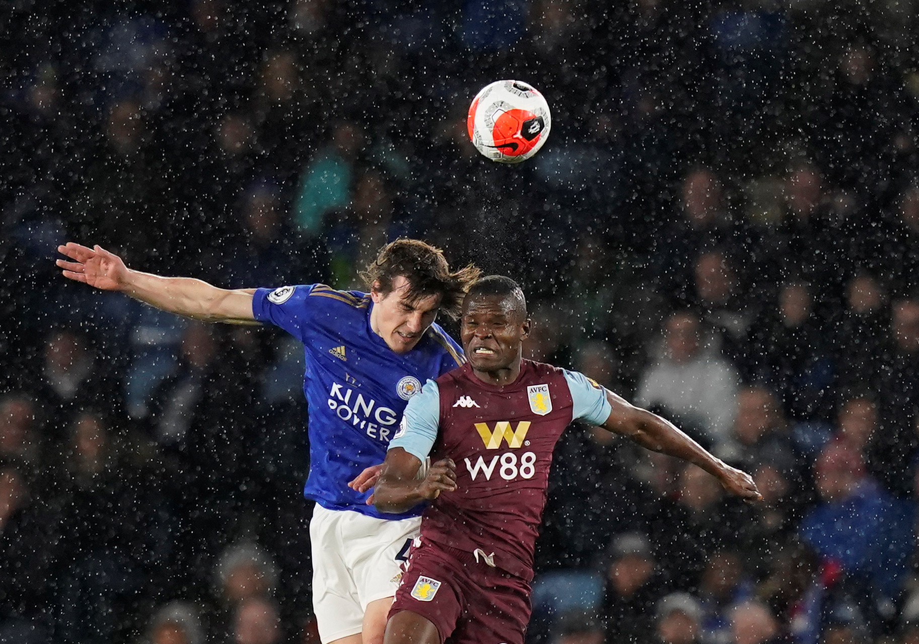 应商关系紧 应商关系紧